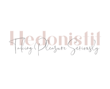 תמר גולן יוצרת הבלוג הדוניסטית, הבלוג HEDONISTIT הוא בלוג אישי ומאגר מידע והשראה מקוון עבור נשים, שמספק למאות אלפי נשים ברחבי העולם מנה יומית של השראה והדרכה. בלוג טיולים ולייף סטייל